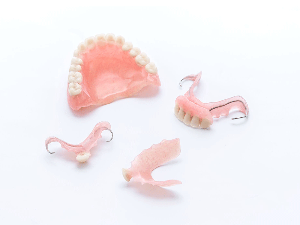 Different types of dentures